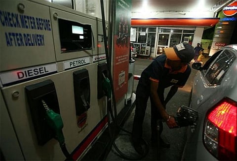 பெட்ரோல், டீசல் விலை 3 -ஆம் நாளாக தொடர்ந்து உயர்வு: வாகன ஓட்டிகள் கவலை
