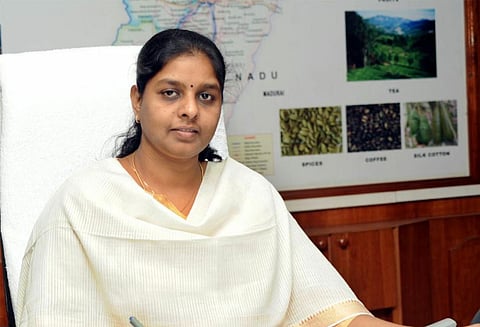 25 சதவீத மானியத்தில் பால்பண்ணை அமைக்க திட்டம் கலெக்டர் தகவல்