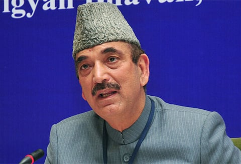 உச்ச நீதிமன்ற தீர்ப்பு ஜனநாயகத்துக்கு கிடைத்த வெற்றி: காங்கிரஸ்