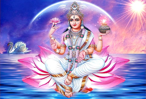 நலம் சேர்க்கும் நட்சத்திர காயத்ரி மந்திரம்