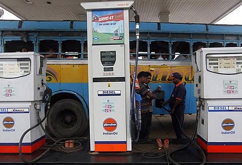 பெட்ரோல், டீசல் விலை தொடர்ந்து 6-வது நாளாக உயர்வு