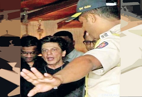 அதிக இரைச்சலுடன் நள்ளிரவில் நடந்த ஷாருக்கானின் தீபாவளி விருந்தை நிறுத்திய போலீசார்