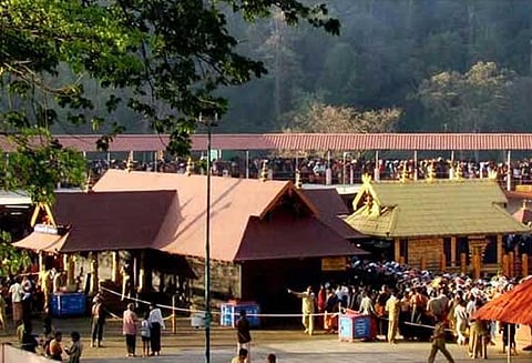 சிறப்பு பூஜைக்காக சபரிமலை ஐயப்பன் கோவில் நடை இன்று திறப்பு, பாதுகாப்பு படையினர் குவிப்பு