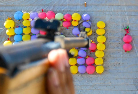 கோபி அருகே சொத்து தகராறில் தங்கையை பலூன் சுடும் துப்பாக்கியால் சுட்டவருக்கு வலைவீச்சு