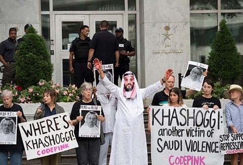 கசோக்கி கொலையை அடுத்து சவுதியில் மற்றொரு பத்திரிகையாளரும் கொடுமைப்படுத்தி கொலை?