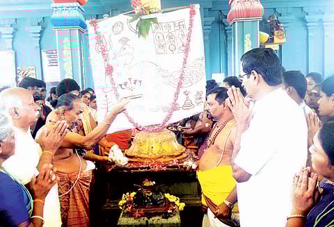 திருப்பூரில் கொங்கணகிரி கந்தசுப்பிரமணியசாமி கோவிலில் சூரசம்ஹார விழா