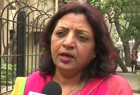 பணமதிப்பு நீக்க நடவடிக்கையில் ‘பிரதமர் மோடியை தண்டிக்க மக்கள் காத்து இருக்கிறார்கள்’ - சிவசேனா தாக்கு