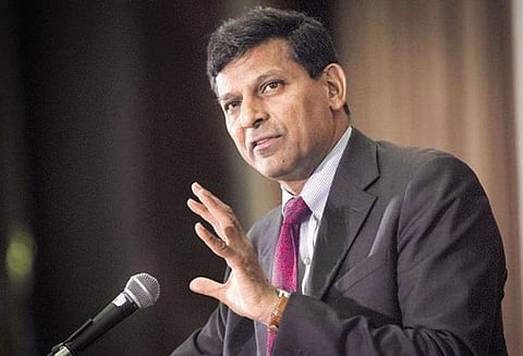 பணமதிப்பு நீக்கம், ஜி.எஸ்.டி.யால் இந்தியாவின் பொருளாதார வளர்ச்சி முடங்கி விட்டது - ரகுராம்ராஜன் கருத்து