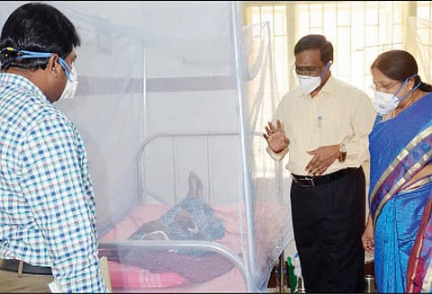 மாவட்டத்தில் டெங்கு, பன்றி காய்ச்சலை கண்காணிக்க 45 மருத்துவ குழு சுகாதாரத்துறை இணை இயக்குனர் சேகர் தகவல்