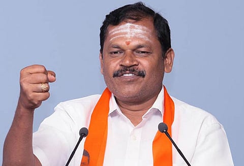 அ.தி.மு.க., தி.மு.க.வை விரட்டி அடிக்கும்: ரஜினிகாந்த் ஆன்மிக அரசியல் தமிழகத்தில் ஒரு மாற்றத்தை ஏற்படுத்தும் அர்ஜூன் சம்பத் பேட்டி