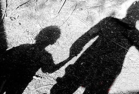 ரூ.2 ஆயிரத்திற்கு கொத்தடிமையாக விடப்பட்ட சிறுவன் மீட்பு