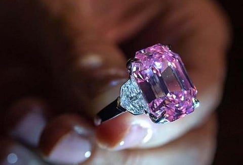 ரூ.360 கோடிக்கு ஏலம் போன அரியவகை வைரம்