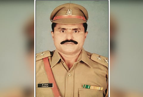 சத்தீஷ்கார் மாநிலத்தில் தேர்தல் பணியில் இருந்த சப்-இன்ஸ்பெக்டர் சாவு எடப்பாடி அருகே சொந்த ஊரில் உடல் அடக்கம்