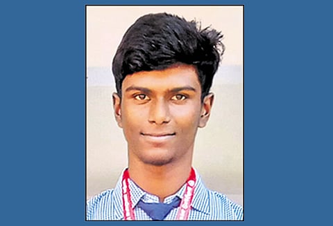 தேசிய தடகள போட்டிக்கு சிவந்தி மெட்ரிகுலேசன் பள்ளி மாணவர் தேர்வு