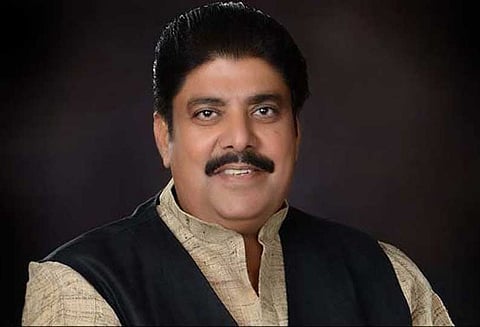 கட்சியில் இருந்து மூத்த மகன் அஜய் சிங் சவுதாலா நீக்கம் : ஓம் பிரகாஷ் சவுதாலா நடவடிக்கை