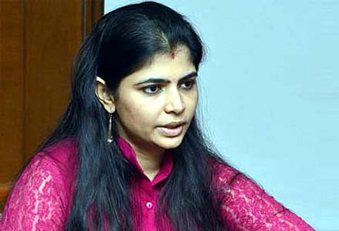 டப்பிங் கலைஞர்கள் சங்கத்தில் இருந்து நீக்கம்; பாடகி சின்மயி டுவிட்டரில் தகவல்