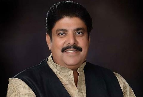 இந்திய தேசிய லோக்தளம் கட்சி உடைந்தது - புதிய கட்சி தொடங்கப்போவதாக அஜய் சிங் சவுதாலா அறிவிப்பு