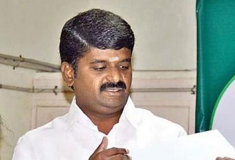 ‘கஜா’ புயல் பாதிப்புக்குள்ளான மாவட்டங்களில் சிறப்பு மருத்துவ முகாம்கள் மூலம் 84,436 பேர் சிகிச்சை பெற்றனர் டாக்டர் சி.விஜயபாஸ்கர் தகவல்