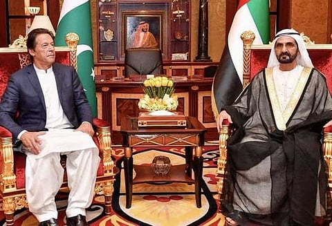 அபுதாபி பட்டத்து இளவரசருடன் பாகிஸ்தான் பிரதமர் இம்ரான் கான் சந்திப்பு