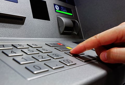 2019 மார்ச் மாதத்திற்குள் 50 சதவீத ஏ.டி.எம். மையங்கள் மூடப்படும்?