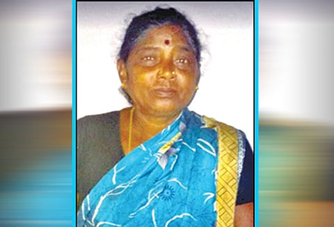 தேவூர் அருகே பன்றிக்காய்ச்சலுக்கு பெண் பலி