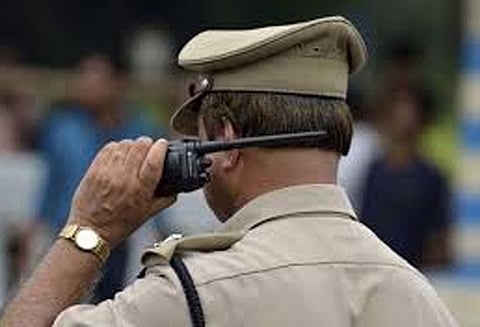 சத்தீஷ்கார்: 2 பெண்கள் உள்பட 4 நக்சலைட்டுகள் கைது