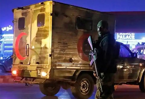 ஆப்கானிஸ்தானில் பாதுகாப்பு படை வாகனத்தை குறிவைத்து பயங்கரவாதிகள் தாக்குதல் 22 பேர் உயிரிழப்பு