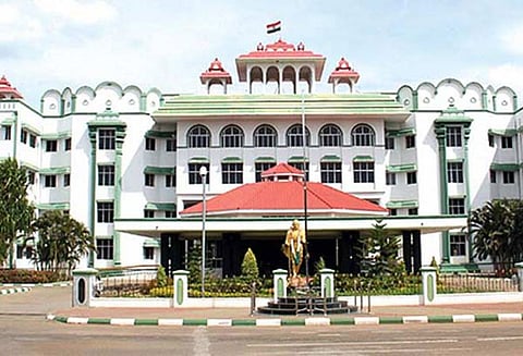 கஜா புயல் ஆய்வு; மத்திய குழு 2 நாட்களில் இடைக்கால அறிக்கை தாக்கல் செய்ய உயர் நீதிமன்ற கிளை உத்தரவு