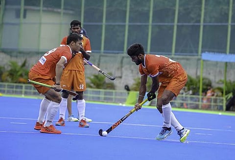 உலக கோப்பை ஹாக்கி போட்டி; 5-0 என்ற கோல் கணக்கில் தென்னாப்பிரிக்காவை வீழ்த்தியது இந்தியா