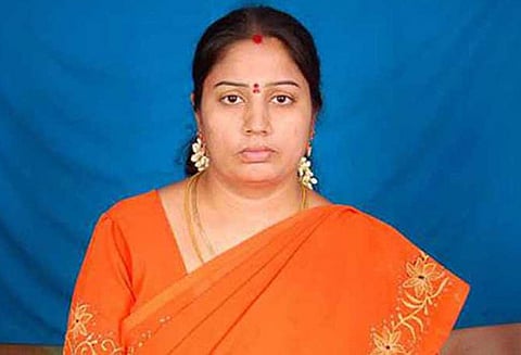 நிர்மலாதேவி வழக்கை சிறப்பு புலனாய்வுக்குழு விசாரணைக்கு மாற்ற அவசியம் இல்லை ஐகோர்ட்டு கருத்து