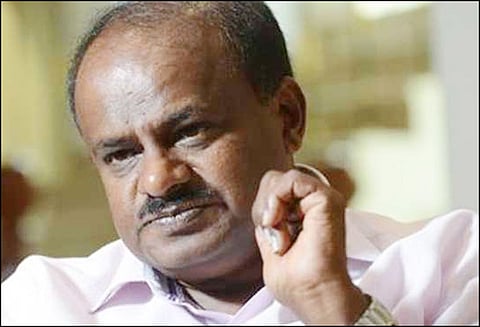 அரசு ஊழியர்கள் வாரத்தில் 5 நாட்கள் மட்டுமே பணியாற்ற அனுமதிக்க வேண்டும் குமாரசாமிக்கு, மந்திரி பிரியங்க் கார்கே கடிதம்