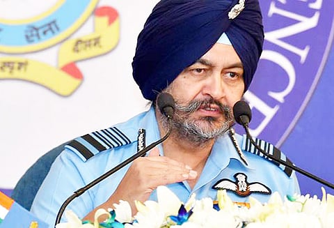 ரபேல் ஒப்பந்தத்தில் ரிலையன்ஸ் நிறுவனம் தேர்வு செய்யப்பட்டதில் அரசு மற்றும் விமானப்படைக்கு எந்த தொடர்பும் இல்லை - விமானப்படை தளபதி