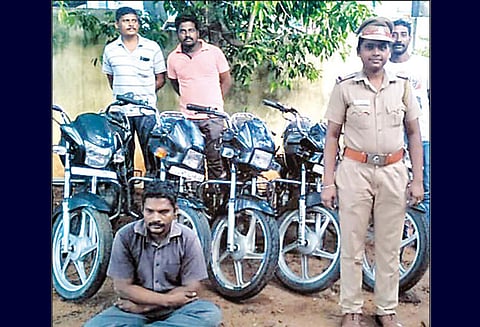 திண்டிவனம் பகுதியை கலக்கிய மோட்டார் சைக்கிள் திருடன் கைது