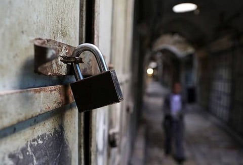 சர்வதேச இந்திய பள்ளியை மூட வேண்டாம் சுஷ்மா சுவராஜ்-க்கு சவுதி மாணவர்கள் கோரிக்கை