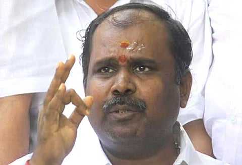 வடகிழக்கு பருவமழையை எதிர்கொள்ள அரசு தயாராக உள்ளது அமைச்சர் உதயகுமார் பேட்டி