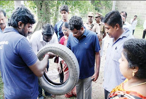 அருணாசலேஸ்வரர் கோவிலில் டெங்கு கொசு புழு ஒழிப்பு குறித்து கலெக்டர் ஆய்வு
