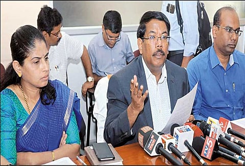 நாடாளுமன்ற தேர்தலையொட்டி பெங்களூருவில் வாக்காளர் பட்டியலில் பெயர் சேர்க்கும் பணி தொடக்கம் - மாநகராட்சி கமிஷனர்