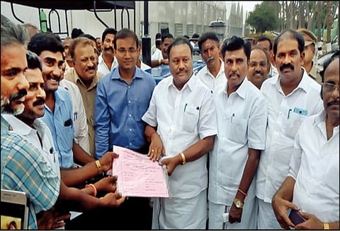 ரூ.1½ கோடியில் நலத்திட்ட உதவிகள் - அமைச்சர் திண்டுக்கல் சீனிவாசன் வழங்கினார்