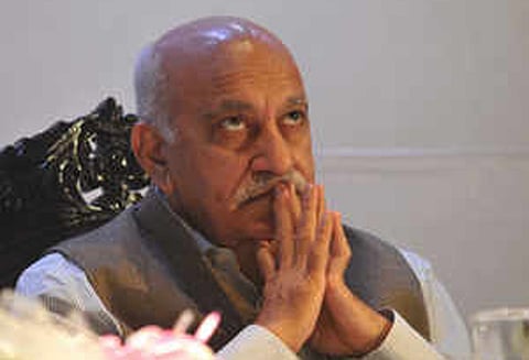 பிரதமர் மோடிக்கு மத்திய மந்திரி எம்.ஜே. அக்பர் பதவி விலகல் கடிதம் அனுப்பினார் என தகவல்