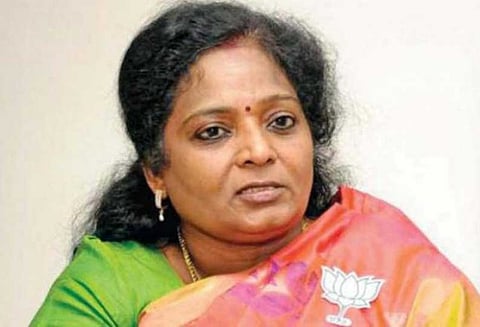 சந்தக்கவிஞர் மீது சந்தேகமே அதிகரிக்கிறது - தமிழிசை சவுந்தரராஜன் டுவிட்