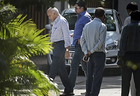 எனக்கு எதிரான மீடூ பாலியல் புகார்கள் ஜோடிக்கப்பட்டது; சட்டப்படி நடவடிக்கை - மத்திய அமைச்சர் எம்.ஜே. அக்பர் எச்சரிக்கை