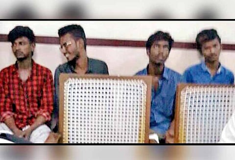மதுரை ரவுடி கொலை: நிலக்கோட்டை கோர்ட்டில் 4 பேர் சரண்