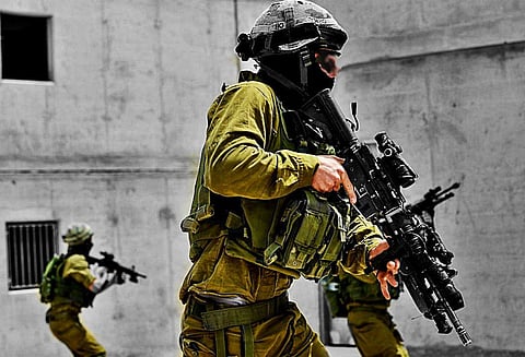 இஸ்ரேல் கடற்படையினால் 24 பாலஸ்தீனியர்கள் சுட்டுக்கொலை