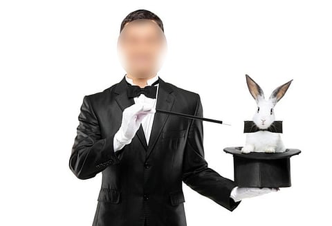 மத்திய பிரதேச சட்டமன்ற தேர்தல்; மேஜிக் நிபுணர்களை பிரசாரத்தில் ஈடுபடுத்த பா.ஜ.க. முடிவு