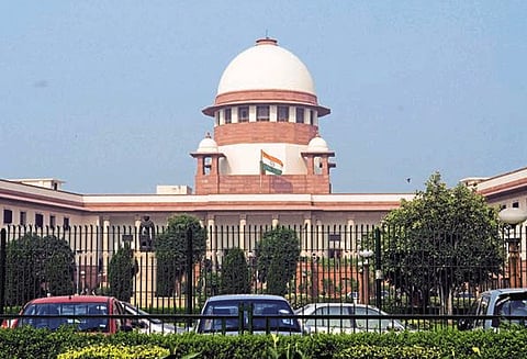 தேர்தல் கமிஷனர்கள் நியமன விவகாரம்: 5 நீதிபதிகள் அடங்கிய அரசியல் சட்ட அமர்வு விசாரணை - சுப்ரீம் கோர்ட்டு உத்தரவு