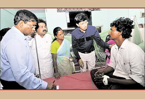 திருவள்ளூர் அருகே டெங்கு கொசு உருவாக காரணமானவருக்கு அபராதம் சுகாதாரத்துறை அதிகாரிகள் நடவடிக்கை