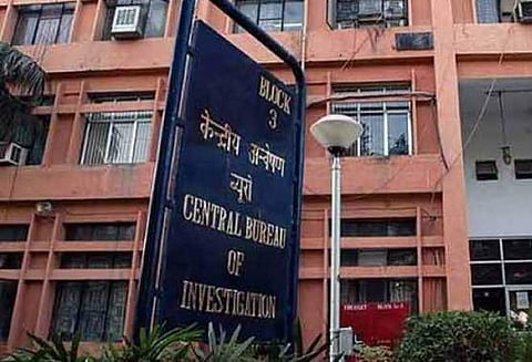 சி.பி.ஐ. சிறப்பு இயக்குநர் தொடர்புடைய லஞ்ச வழக்கில் இடை தரகருக்கு சி.பி.ஐ. காவல் நீட்டிப்பு