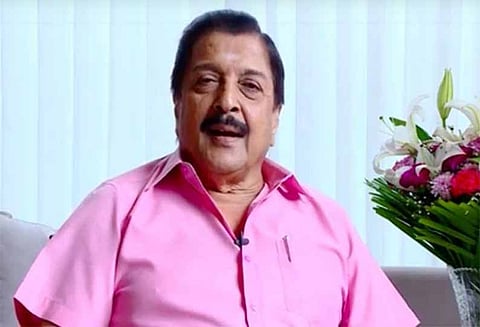 செல்போன் தட்டிவிட்ட விவகாரம் தொடர்பாக வருத்தம் தெரிவித்து கொள்கிறேன் - நடிகர் சிவக்குமார்