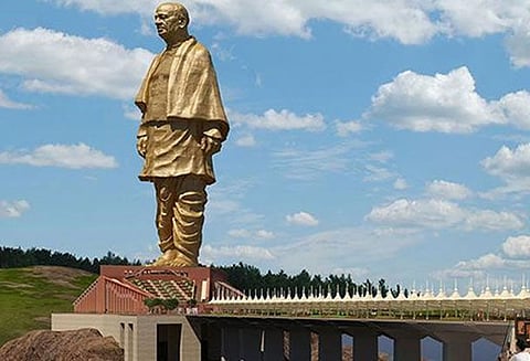 உலகிலேயே மிக உயரமான சர்தார் வல்லபாய் படேல் சிலையை மோடி இன்று திறந்து வைக்கிறார்