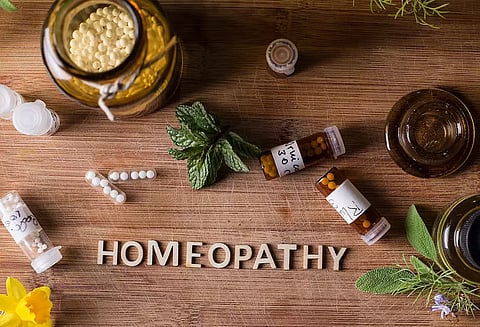 பன்றிக்காய்ச்சலை குணப்படுத்தும் ஓமியோபதி மருந்து